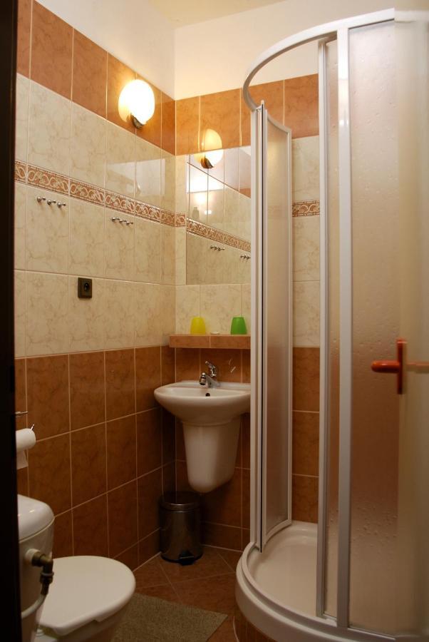 Pension Fuka Špindlerŭv Mlýn Habitación foto